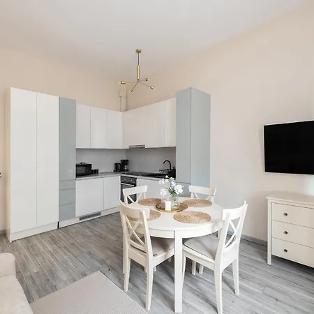 Neartopl Topolowa Apartman *