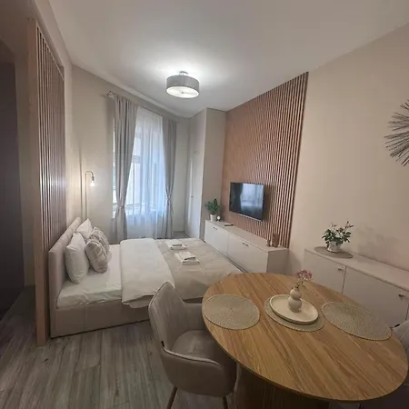 Neartopl Topolowa Apartman